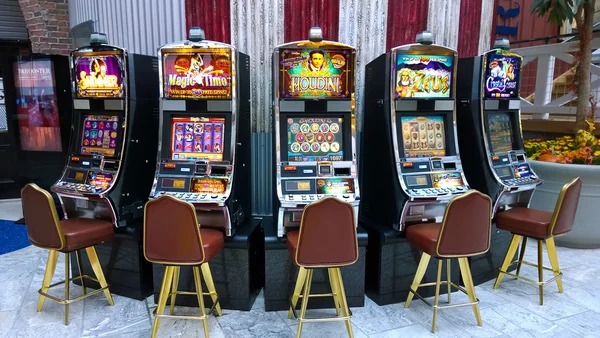 mjslot777 platform interface showing live casino, sportsbook, and slot games
